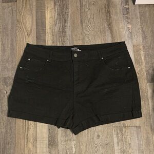 NWOT Time and Tru black jean shorts